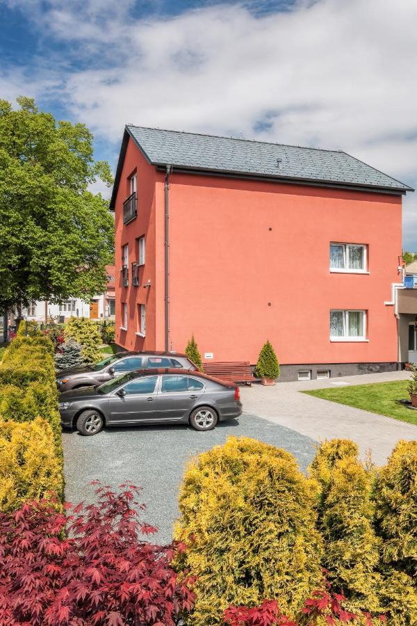 Elendris - Ubytovani U Kostela Brno Eksteriør bilde